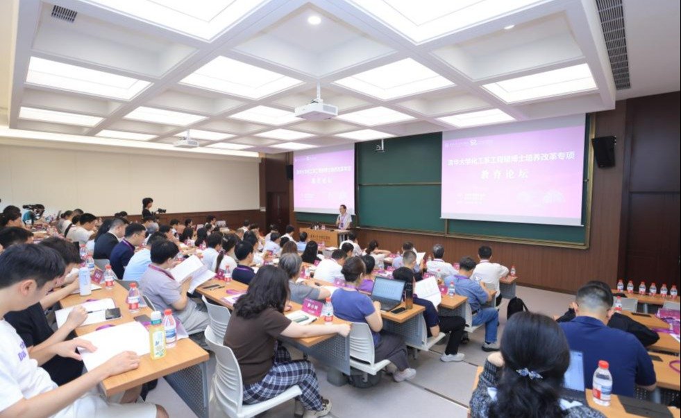 历届澳港宝典2手机版登录荣誉奖励获得